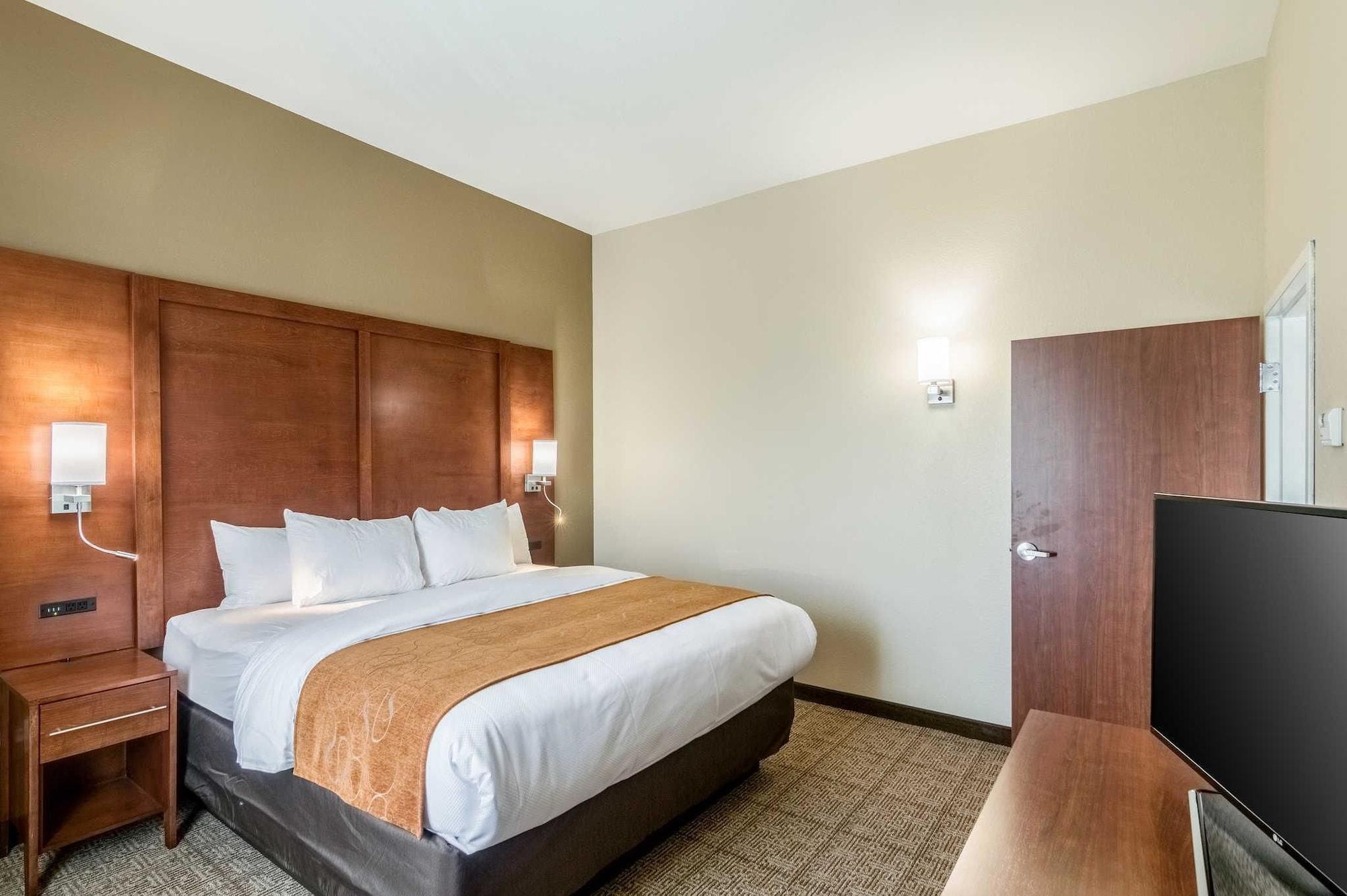 Comfort Suites Fairgrounds West Oklahoma City Exterior foto
